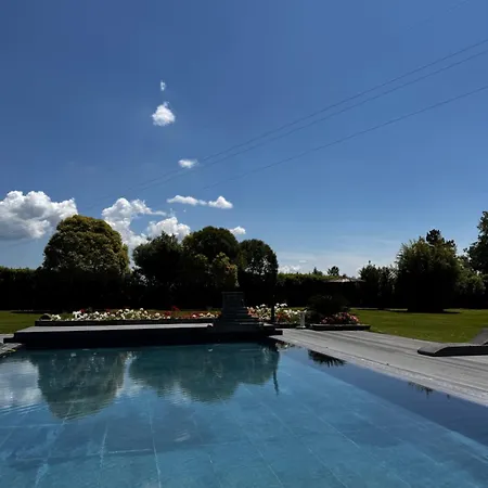 Podere La Saliciaia Apartament