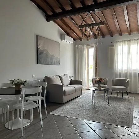 Podere La Saliciaia Apartamento