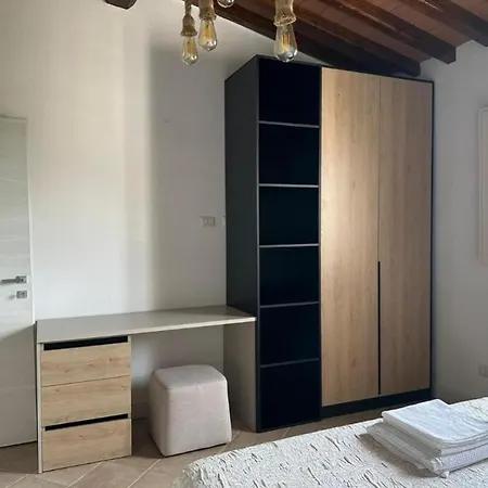 Podere La Saliciaia Apartament
